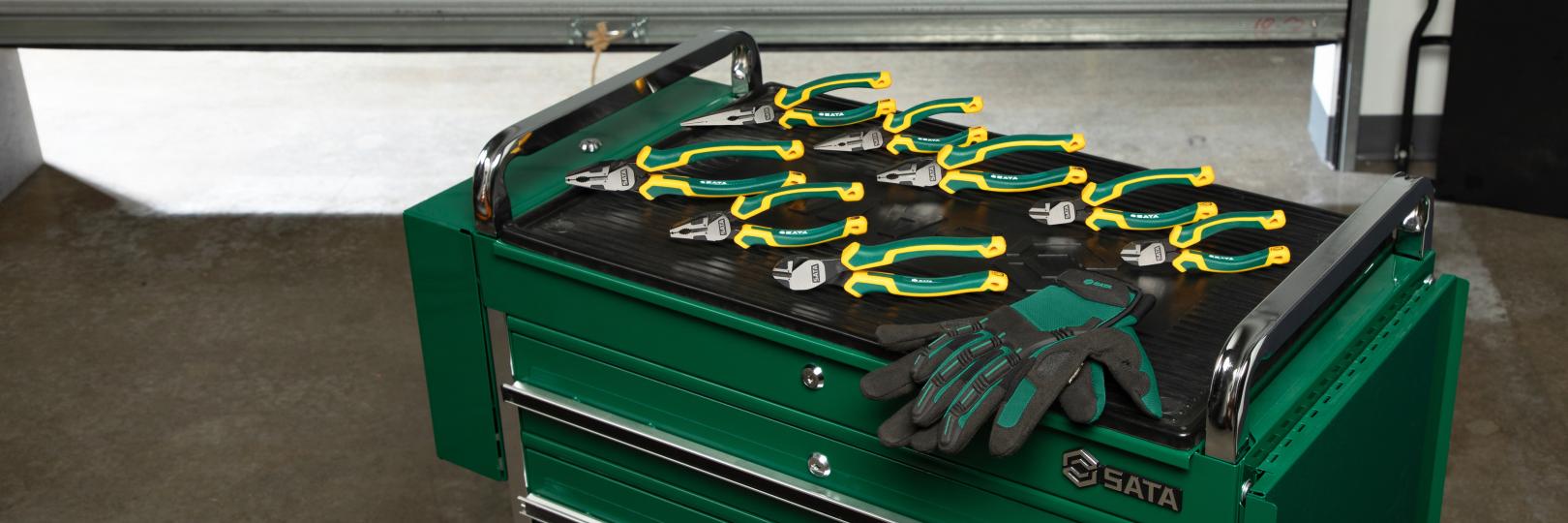 Automotive and Industrial Mechanic Hand Tools | SATA